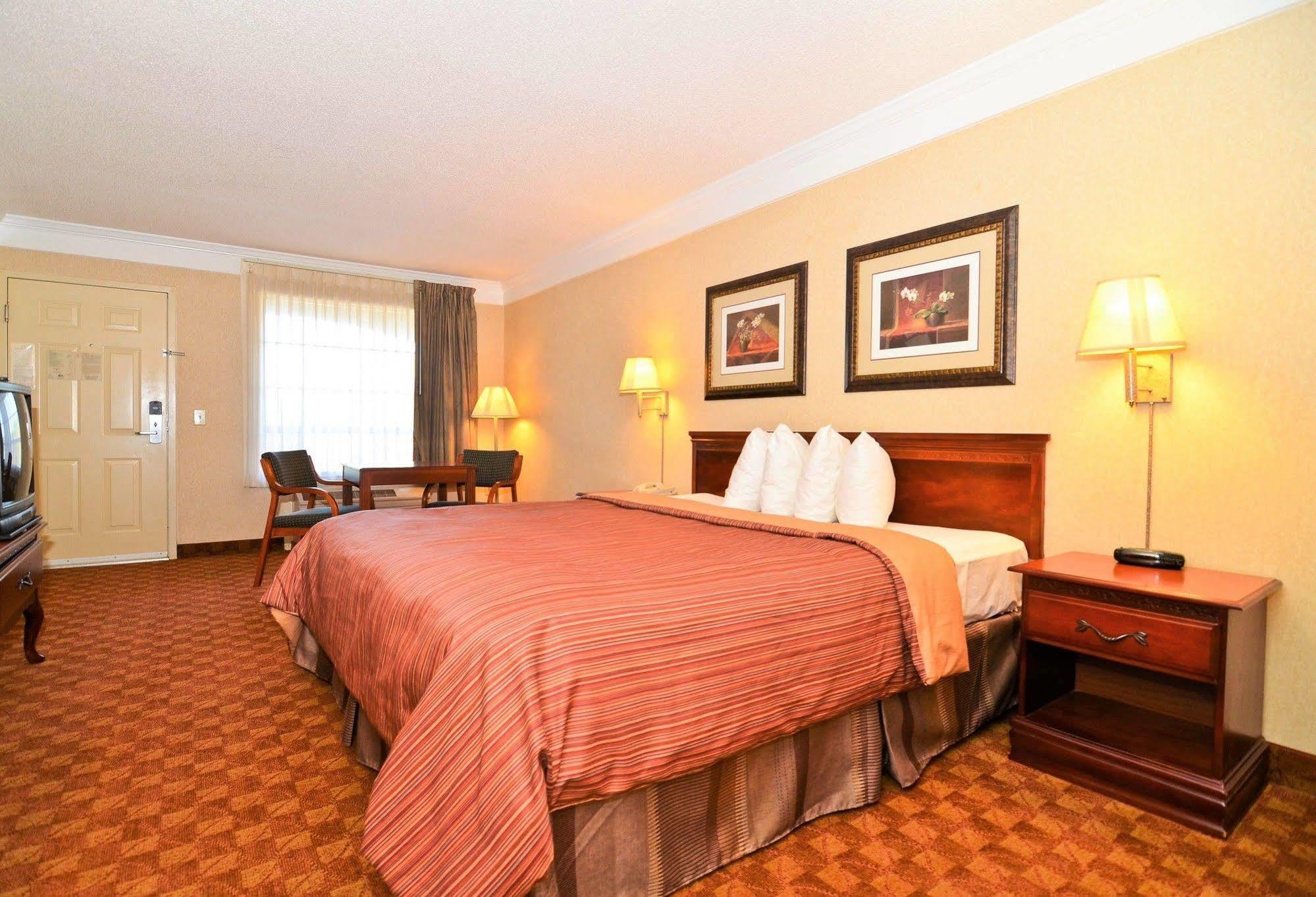 Best Western Hawkinsville Inn & Suites Bagian luar foto